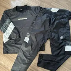 UMBRO ピステ上下セット ブラック　140cm