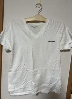 COMME CI COMME CA VネックTシャツ 半袖 ホワイトのサムネイル