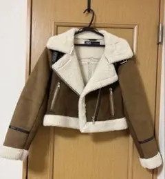 ZARA ムートンジャケット　XS ショート丈