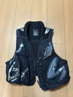 廃番/稀少【ダイワ】スペシャル ウィンドストッパー鮎ベストDV-1000 M 黒 Daiwa SPECIAL 鮎ベスト XL