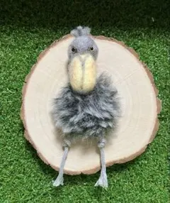 ハンドメイド☆ハシビロコウさんのブローチ☆うごきません☆羊毛フェルト☆プレゼント