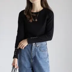 【新品】BONJOUR SAGAN ゴールド釦プレーンニット