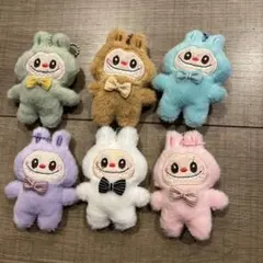 新春特典！海外大人気ラブブぬいぐるみ型キャラクターキーホルダー 6個セット