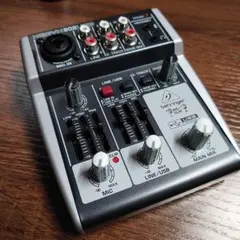 美品Behringer302USB XENYXオーディオインターフェースミキサーのサムネイル