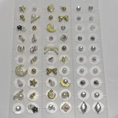 【サービス品】耳ツボジュエリー　60粒 まとめ売り　ゴールド