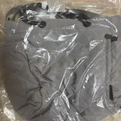 AL TROSEグレー キルティング ショルダーバッグのサムネイル