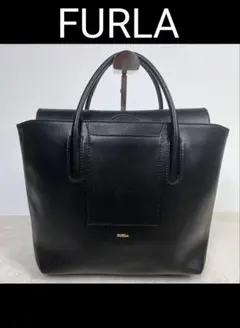 MK様専用　極美品 フルラ バッグ ロゴ金具 レザー ブラック