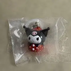 サンリオキャラクター カプセルトイ キーホルダーいちごめじるしアクセサリークロミ