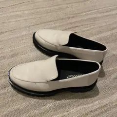 Item thumbnail for item 6572c7d8-15c2-42e6-a65b-0c9e70923fbd