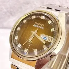 Item thumbnail for item 5fc564ec-1634-4bd8-940c-880cd5399584