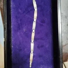 手作りの金と銀のトゥミは18金ですシルバー エンボス加工 ブレスレット20cm