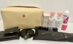 BVLGARI 旅行用化粧品セットのサムネイル
