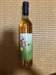 フィオールメ白（果実酒）500ml 山梨県産ぶどう使用／アルコール9%のサムネイル