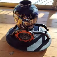 濃紺 陶器 花瓶 金色の装飾＆壺を引ける台