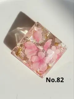 ハンドメイド　ブローチ　花　No.82