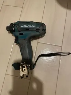 Item thumbnail for item 89fe2eb2-b0e6-446b-b899-398dce558e3e