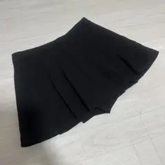 ZARA プリーツスコート