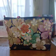 Item thumbnail for item 744a824a-7a67-4e91-bccc-7807fd4184a0