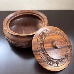 木製彫刻入り菓子入れ 中型