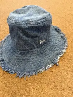 New Era デニム バケットハット フリンジ加工 S/Mのサムネイル