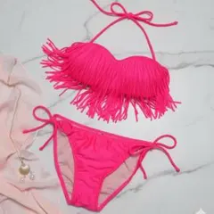 ❤️ビキニ 水着 蛍光 ピンク M フリンジ ネオン 美乳 盛り 上下セット
