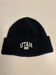 UTAH 17 刺繍入りニット帽 黒