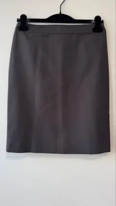 オフィス　スカート　チャコールグレー　ストライプ