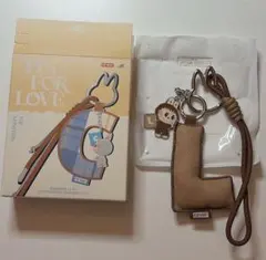 POPMART LABUBU ラブブ イニシャルペンダント チャーム キーリング