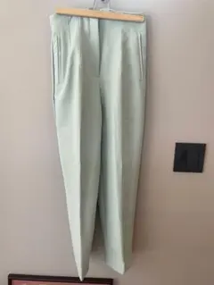美品　ZARA ハイウエストパンツ