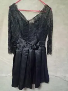 新品　未使用　タグ付き　Tika (ティカ)　ドレス　ワンピース　レース　リボン