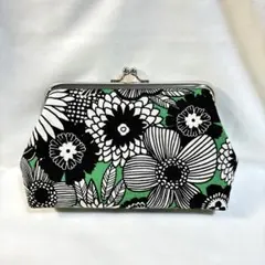 がま口財布　がま口ポーチ　メイクポーチ　ハンドメイド　花柄　グリーン