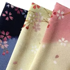 ちりめんはぎれセット　3枚組　和柄　桜柄　薄緑　ピンク　薄黄色　紺　水色　匿名