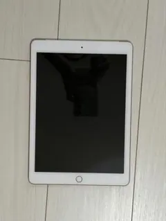 iPad Air Wi-Fiモデル 128GB ME906J/A 純正カバー付き - メルカリ