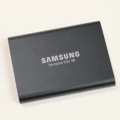 Samsung T7 1TB｜Segate UT 2TB - メルカリ