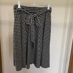千鳥格子柄Aラインフレアスカート　Ｍ