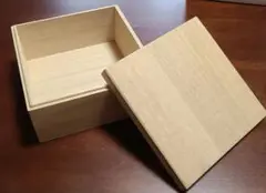 木製木箱　四角　シンプル　フタ付き　空き箱　素朴　雑貨　かわいい