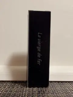 Serge Lutens La vierge de fer 1mlのサムネイル