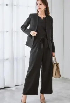 【美品】フォーマルパンツスーツ 3点セット 黒　セットアップ　レディース