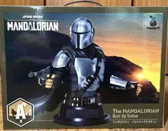 マンダロリアンバストアップスタチューラストバージョン スター・ウォーズ】『マンダロリアン』Happyくじが5月4日発売