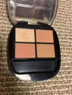 コスメデコルテ　スキンシャドウデザイニングパレット　05