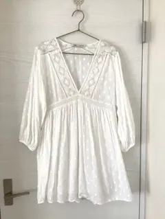 【美品】ZARAチュニックブラウス ドットVネックレース コットン Mサイズ