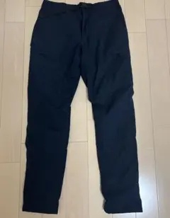 ユニクロ　メンズ　暖パン　ネイビー　Ｓ