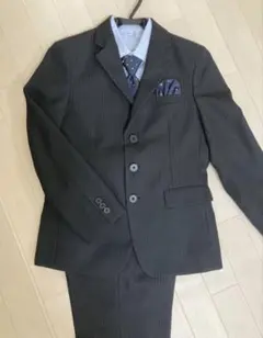 フォーマルスーツ ダークグレー 150