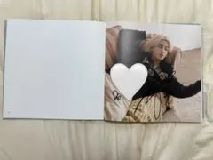 Item thumbnail for item 1abb1081-b69a-4ff7-beeb-89f364fb296a