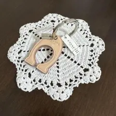 COACH キーホルダー Cロゴ ベージュ