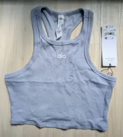 alo yoga クロップドタンクトップ