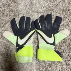 Item thumbnail for item 16702499-348b-4778-a34a-5c29d50ea8a0