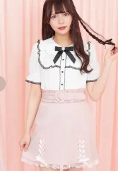 美品お値引き可✨【Secret Honey】【量産】スクエアヨークブラウス