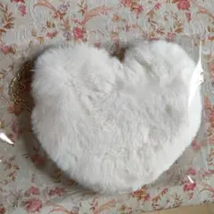 ふわもこハート型ファーショルダーバッグ