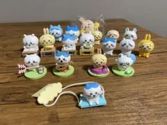 ちいかわ　色々セット売り18体　シール付き　うさぎ　モモンガ